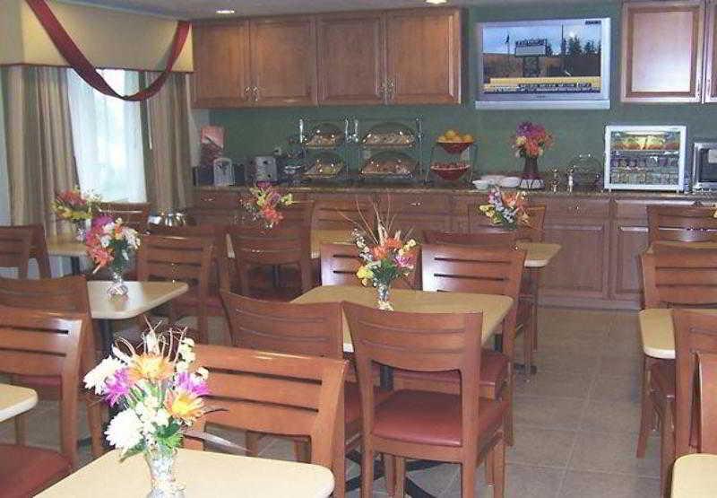 Comfort Inn & Suites Phoenix North - Deer Valley Ресторан фото