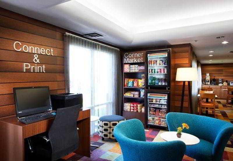 Comfort Inn & Suites Phoenix North - Deer Valley Екстер'єр фото