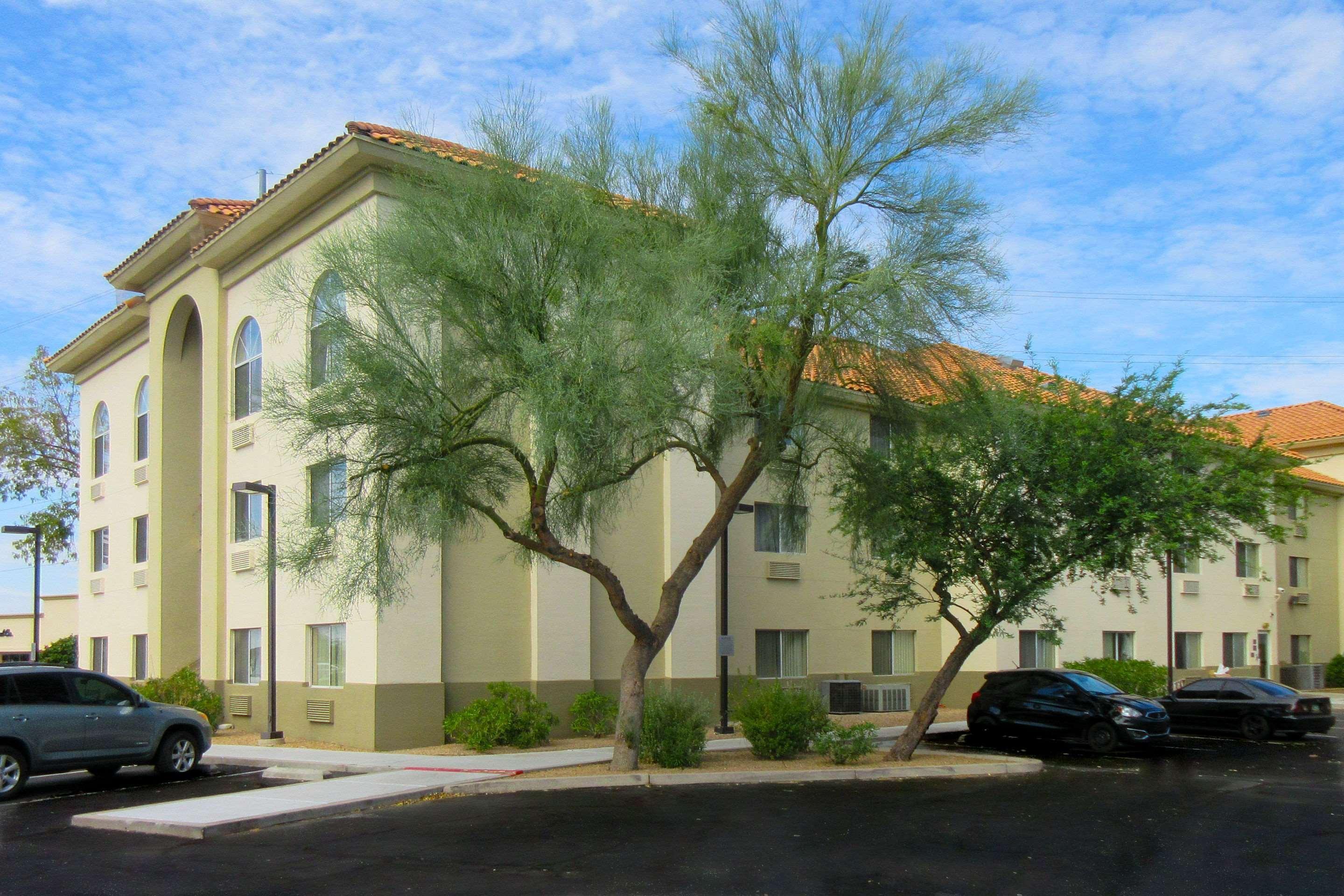 Comfort Inn & Suites Phoenix North - Deer Valley Екстер'єр фото