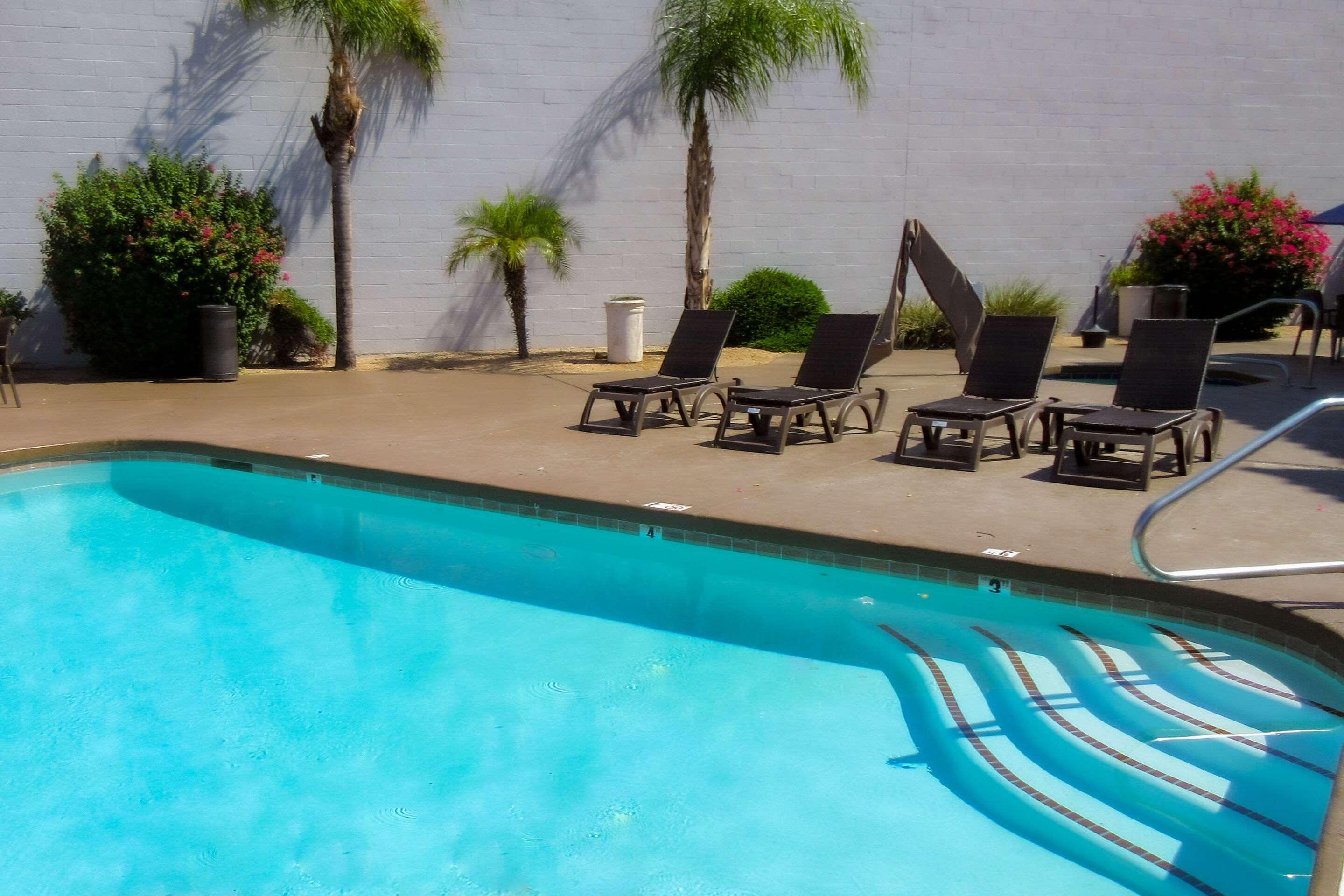 Comfort Inn & Suites Phoenix North - Deer Valley Екстер'єр фото